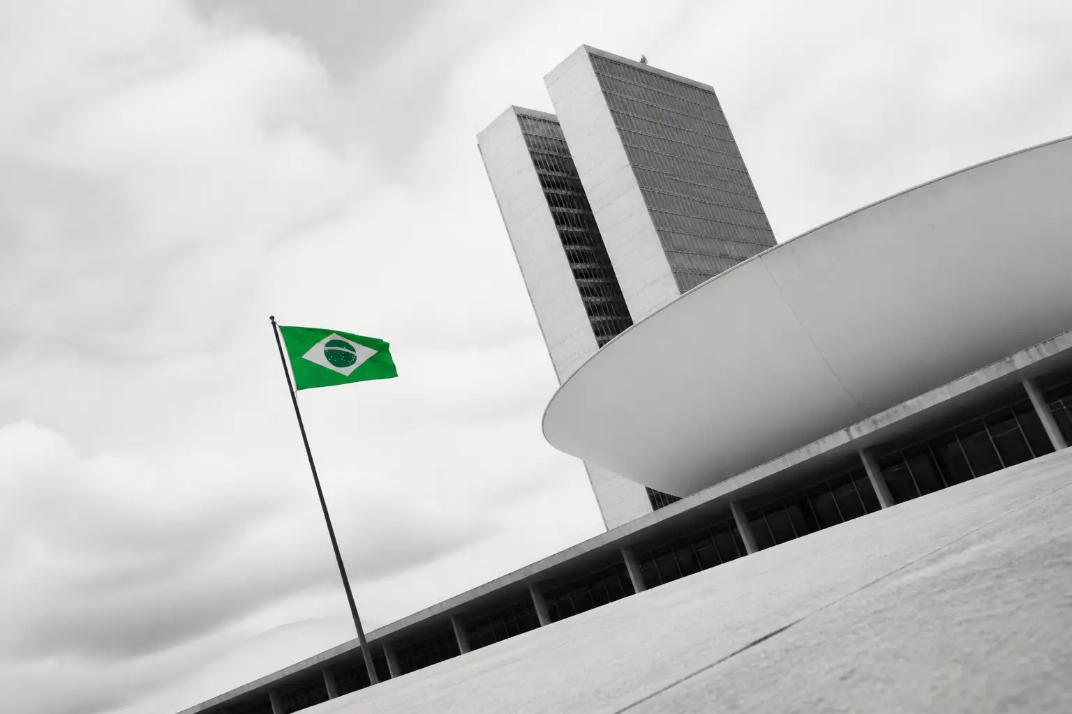 Brasilien reguliert Influencer: Grupo EGB präsentiert neuen Leitfaden