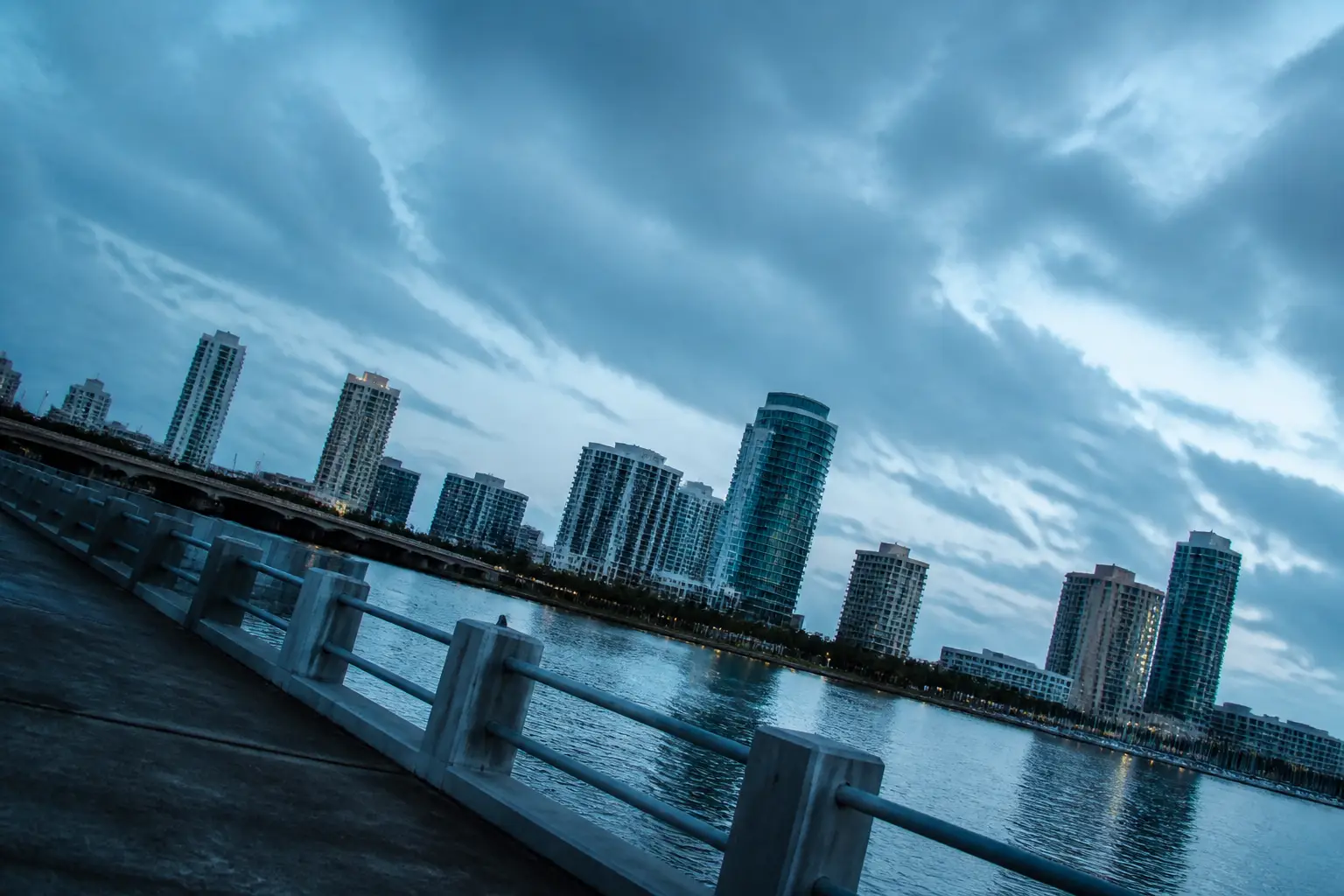 Razzia in Florida: Behörden beschlagnahmen 163 illegale Slot-Maschinen